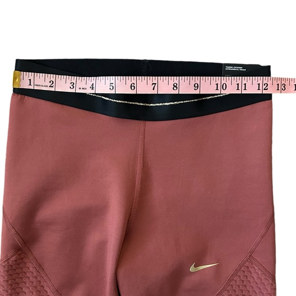 The Nike Pro Tight Fit Training Leggings in Rust S - Picture 8 of 12
